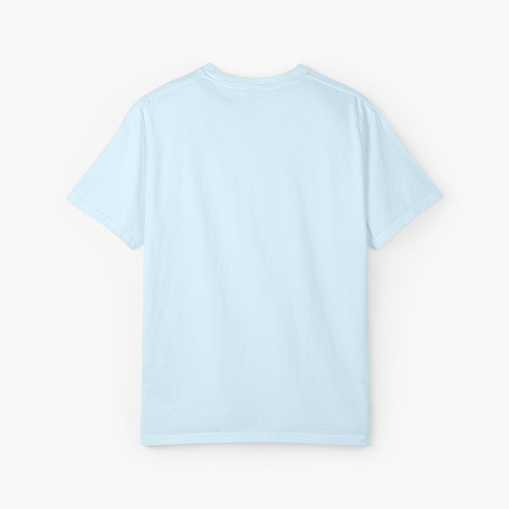 T-Shirt — “Never Underestimate an Old Lady With Plants” Gardening Graphic Tee