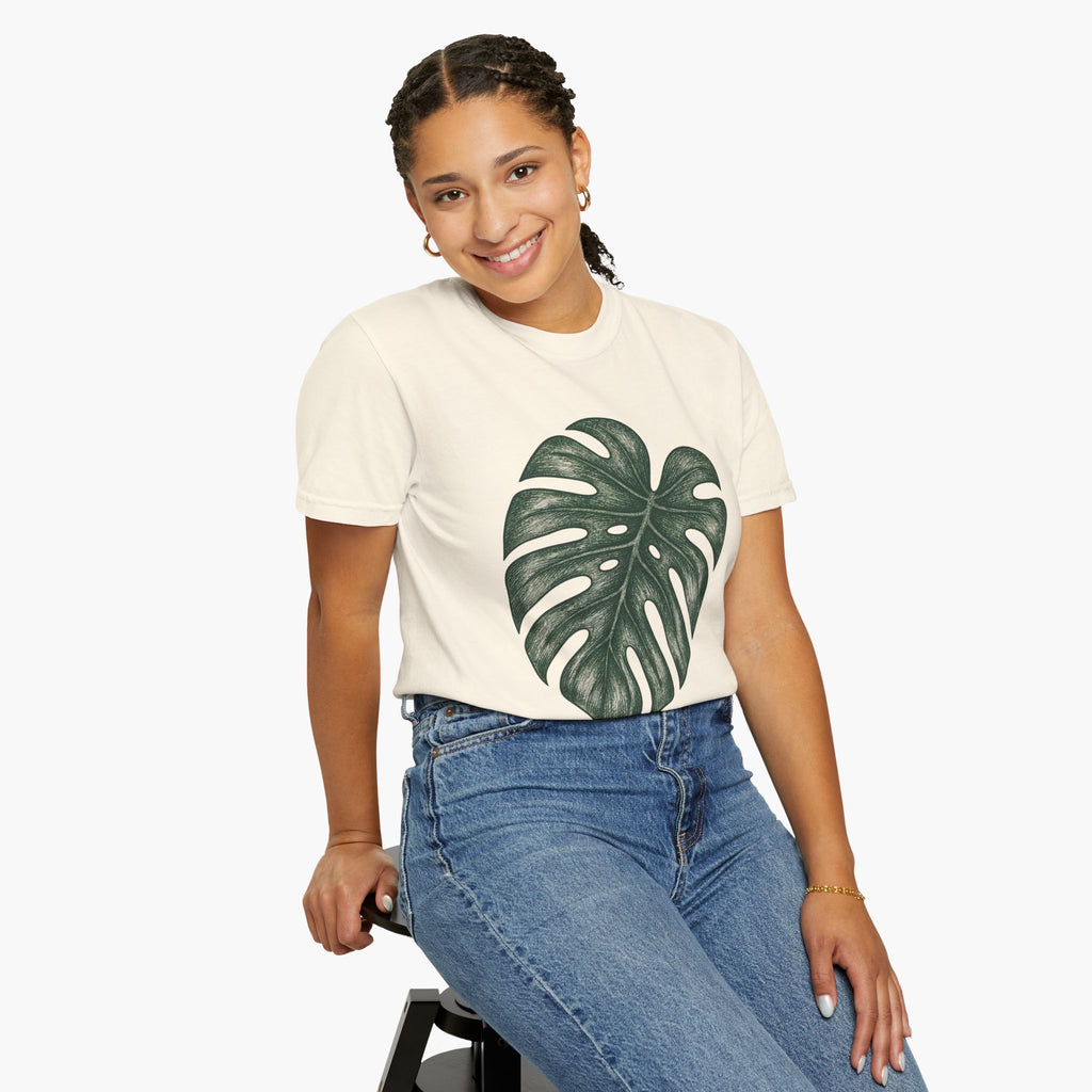 Monstera Leaf Graphic T-Shirt